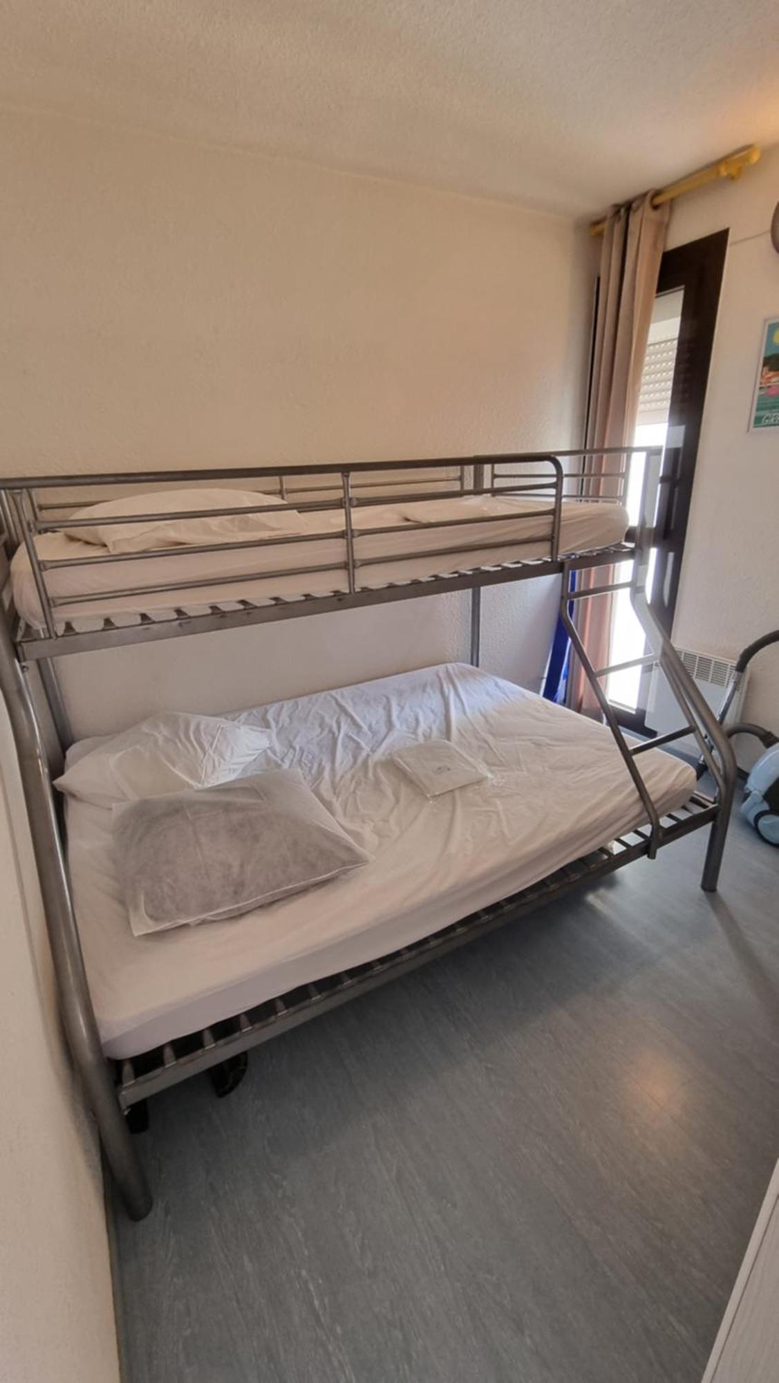 Appartement-Gruissan-Port-T2-2chambres-5pers-climatisé-Parking-ValFred Extérieur photo